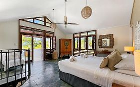 Wongalinga Beachfront Apt 2